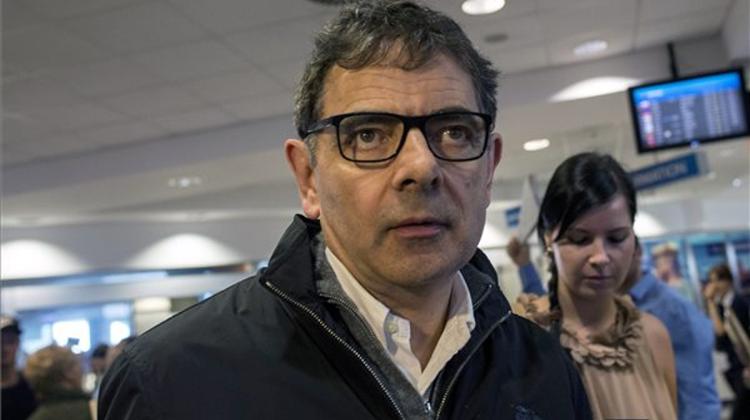Mr. Bean Actor Rowan Atkinson Arrives To Budapest