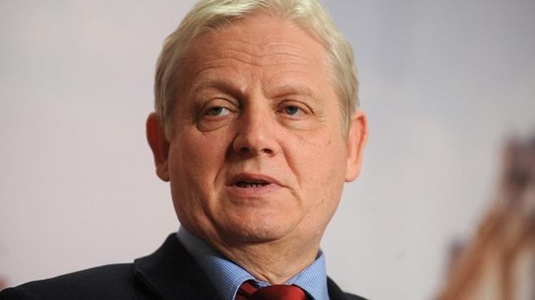 Mayor: Shelter For Refugees In Budapest Temporary