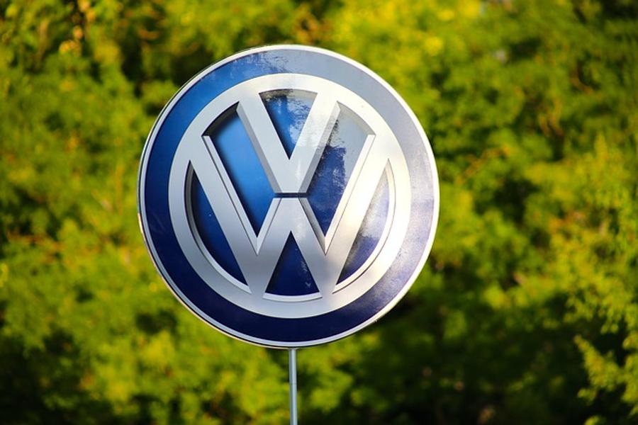 Some 40,000 Vehicles In Hungary Affected By VW Emissions Scandal