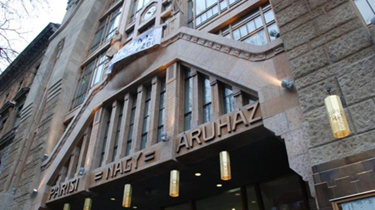 State Reacquires Historic Budapest Department Store