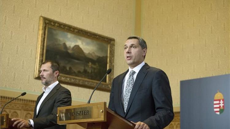 András Giró-Szász Resigns As Govt Communications Chief