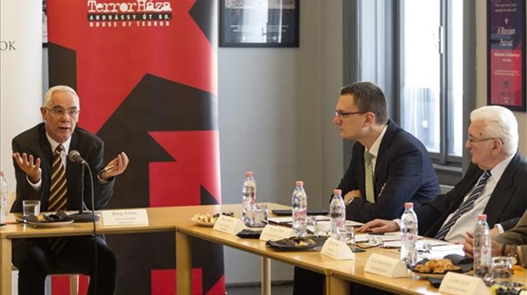 1956 Memorial Committee Formed In Hungary