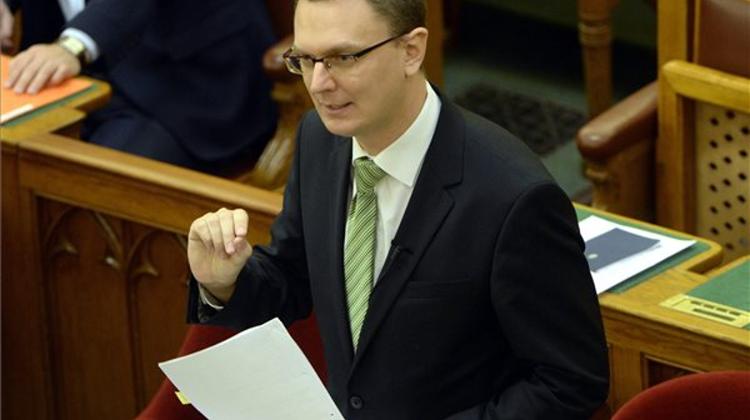 Quotas Would Put Unacceptable Burden On Welfare System , Says Hungarian State Secretary