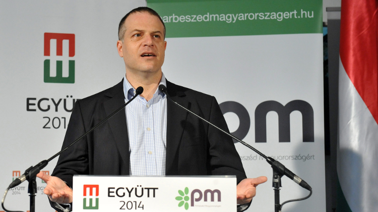 Juhász Offers To Buy Budapest Council Property