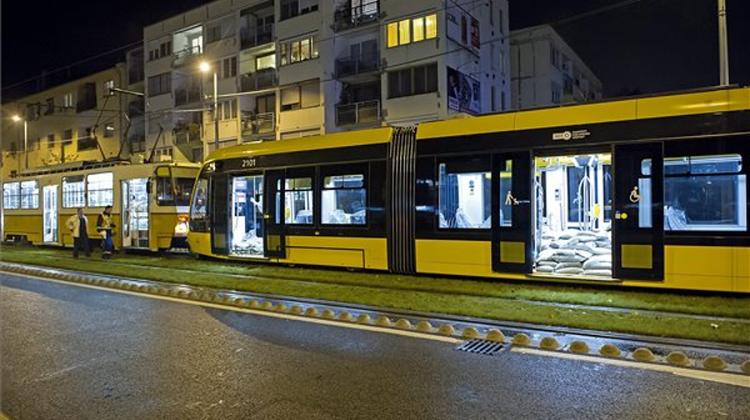 Authorities Launch Probe Into New CAF Tram Accident In Budapest