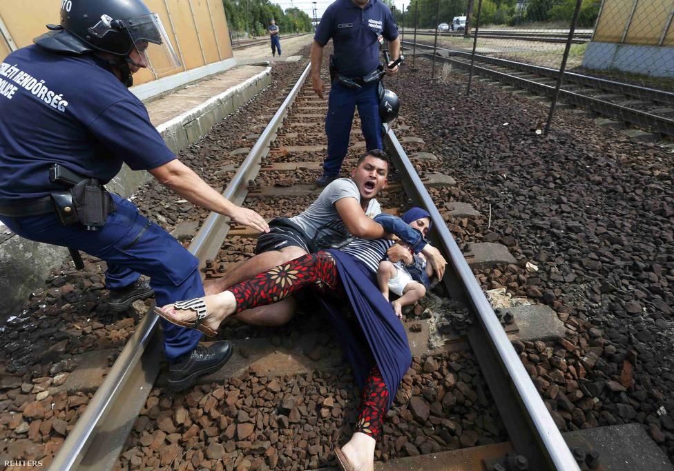 Photos Of Migrants From Bicske Station In Hungary Misleading, Says Austrian Press Council