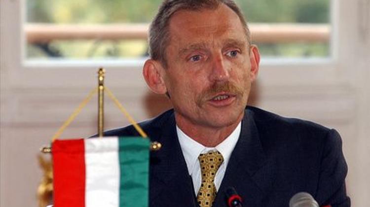 Hungarian Croatian Border Partly Closed