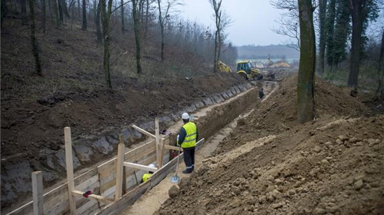 Rothschild Offers Upbeat Study On Hungarian Paks Nuclear Power Plant