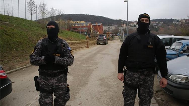 Counter-Terror Forces Evacuate British International School, Budapest