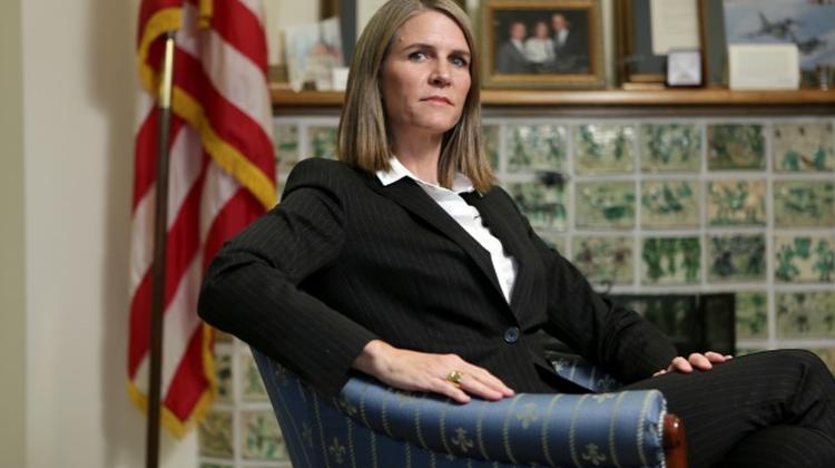 Xpat Opinion: Ambassador Bell: Hungary Has The Right To Secure Its Borders