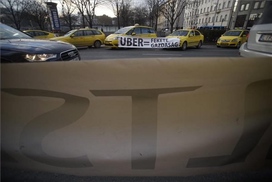 Head Of Hungary’s Transport Department: Uber “Dangerous”