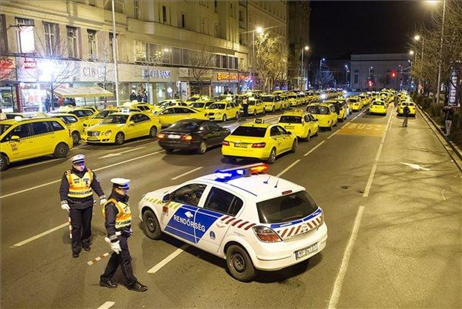 Budapest Taxi Demo Against Uber Could Backfire