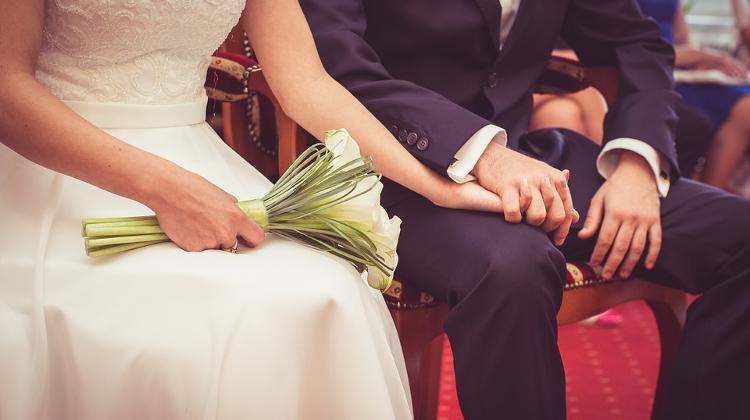 More Than Half Of Hungarians Below 40 Pro-Marriage