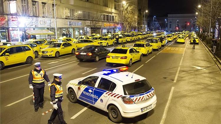 Budapest Taxi Drivers Stage Demonstration Against Uber