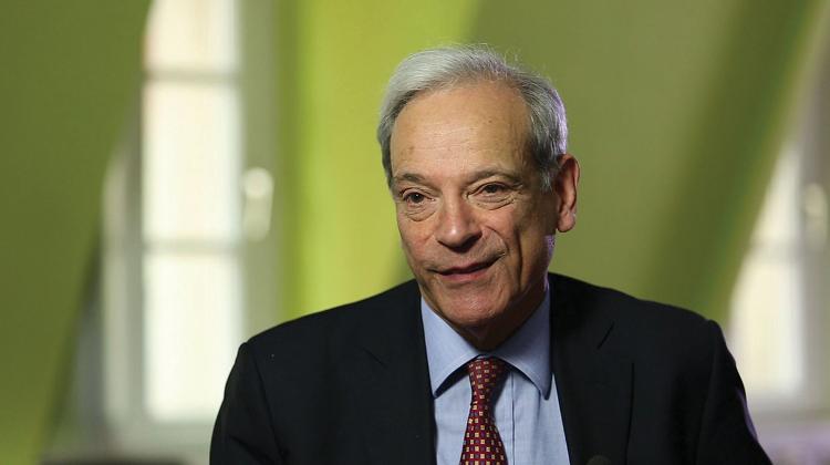 Smart Business Schools Promise Competitive Revitalization