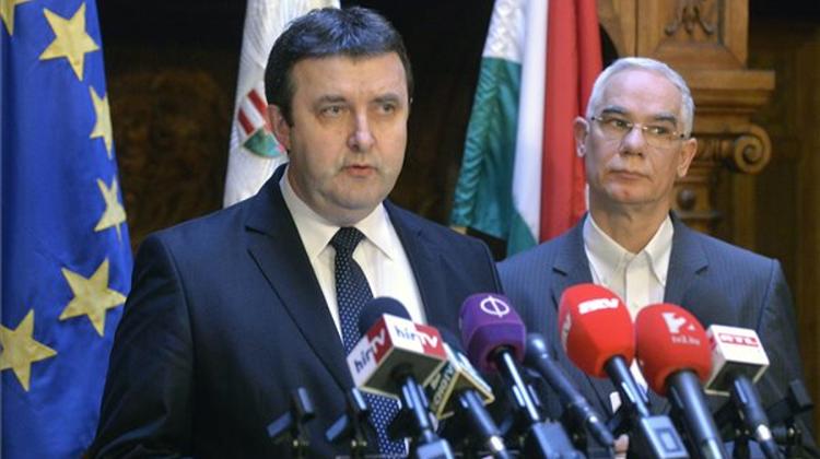 Palkovics Pledges “Calm, Stability” For Hungarian Teachers