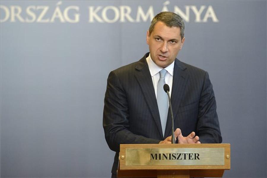 Lázár: Hungary Expects Growing Migrant Pressure