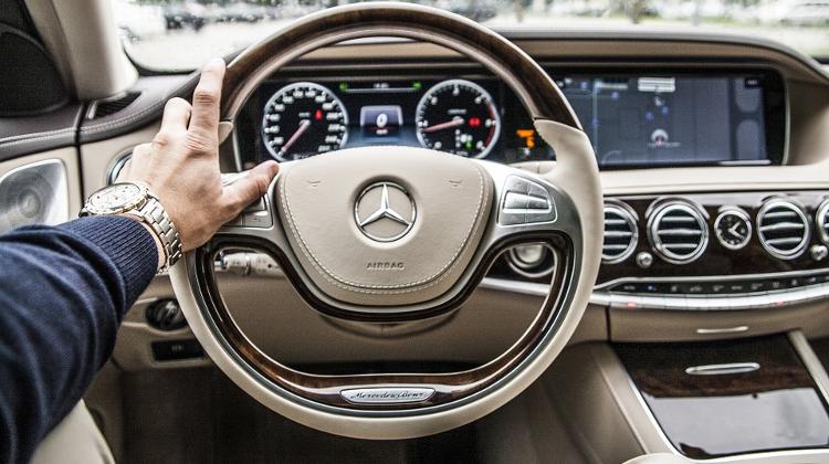 Mercedes Recalling Kecskemét Cars