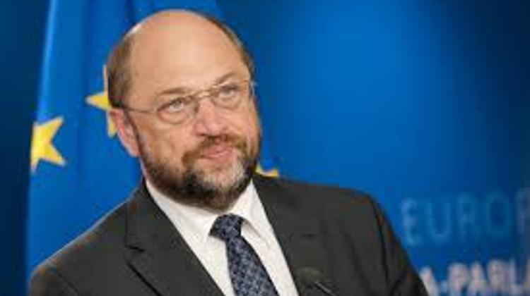 Xpat Opinion: Pundits Strike Back After Schulz Attacks Hungarian Referendum