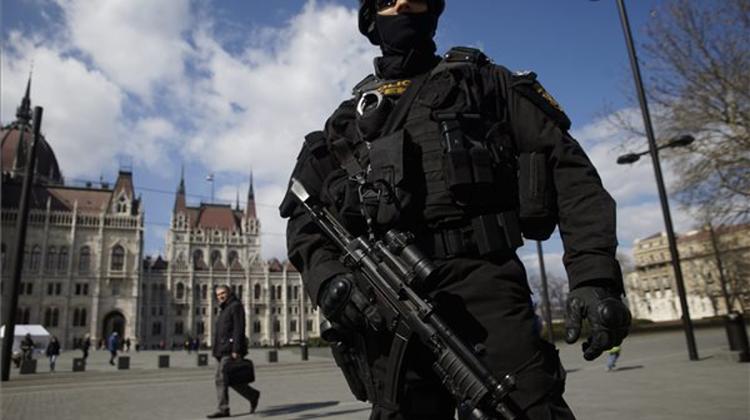 Terror Alert Could Remain At Level 2 For One Or Two Weeks