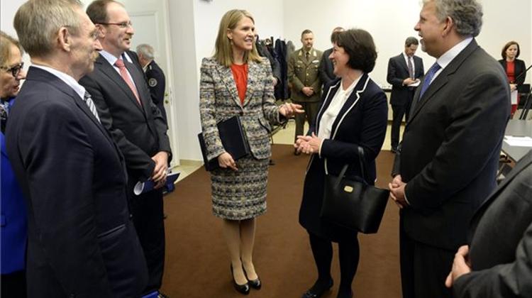 Hungary, US Universities Sign Cooperation Pact