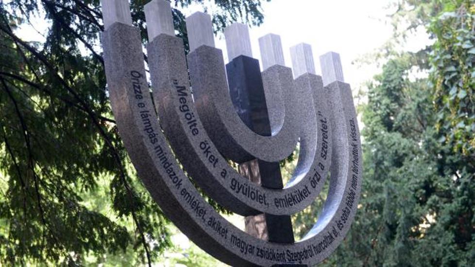 Government Condemns Holocaust Memorial Vandalism