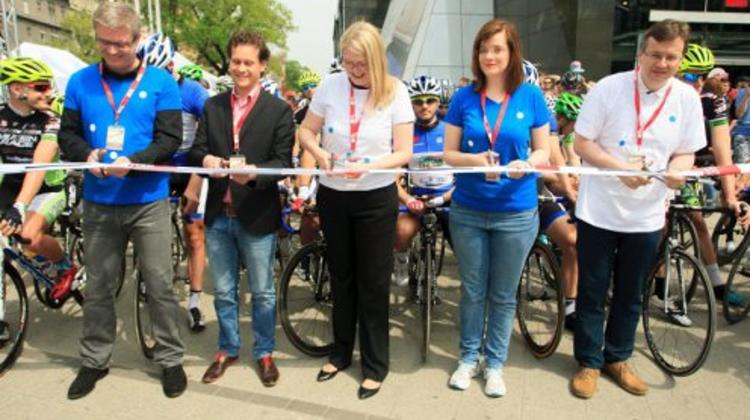 The 2016 V4 International Bicycle Race Started In Budapest