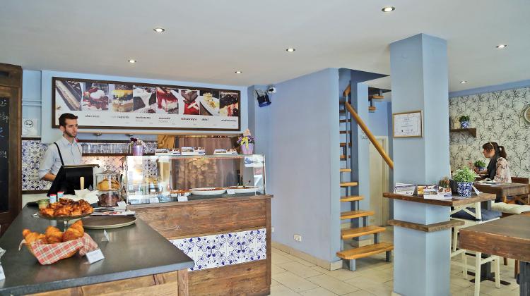 Review: Édesmindegy Dessert Bar In Downtown Budapest