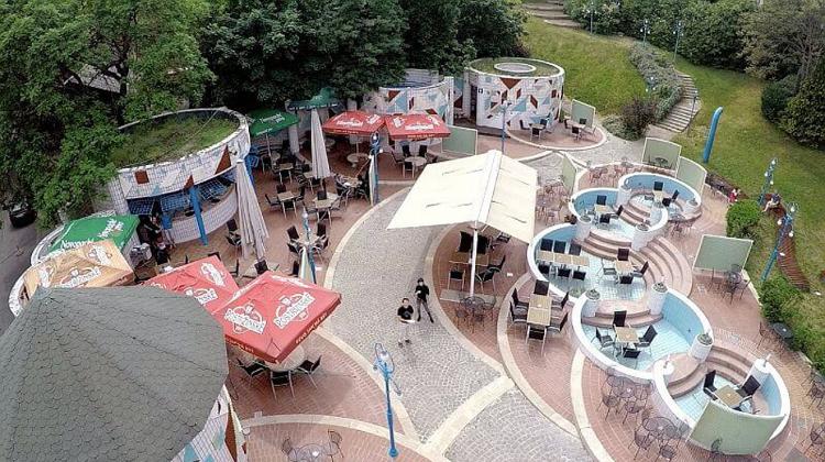 Drink In Budapest’s Recycled Spaces