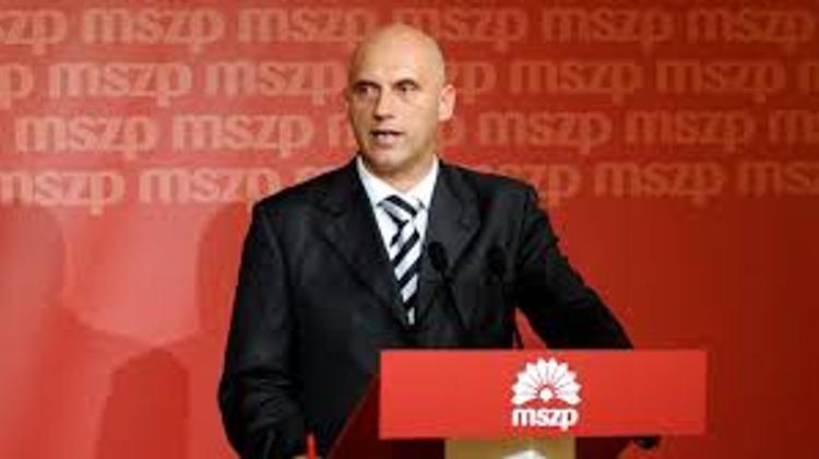 Socialist Leader Calls On Áder To Take A Stand On CBank Spending