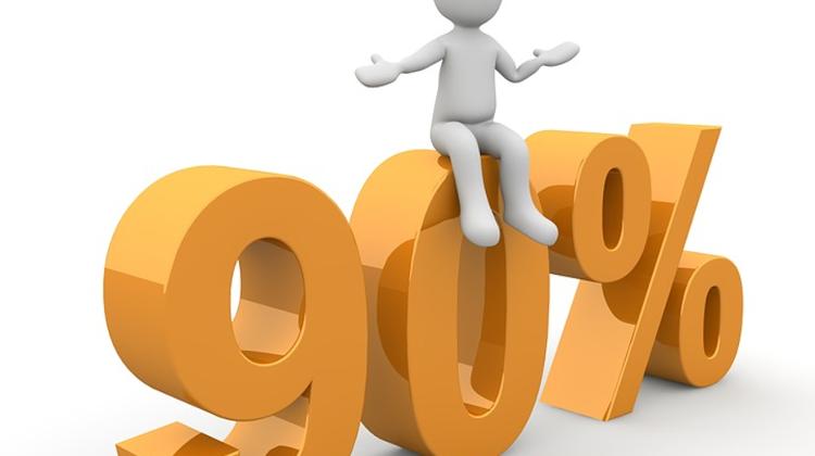 Poll Suggests Successful Referendum