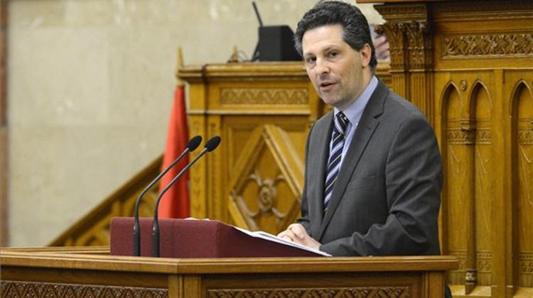 LMP Accuses Govt Of Moving To Change Public Procurement Law To Favour Vajna