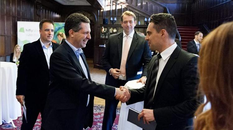 Opposition Parties Lambast Migrant Quota Referendum