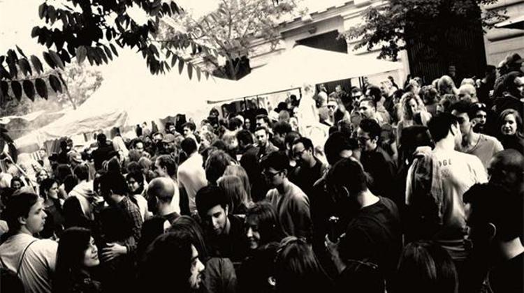 See What Happened @ Cinco de Mayo In Budapest 2016