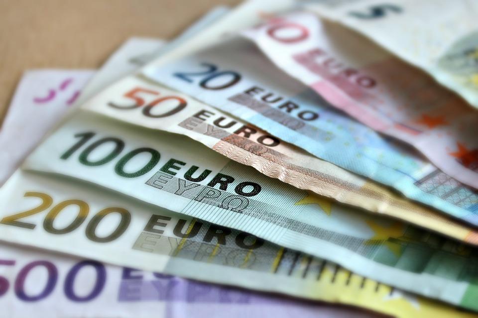 Serbian Fake Euro Seller Gets Suspended Sentence In Szeged