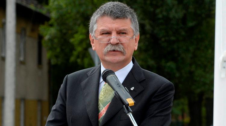 Kövér Discusses EU Issues, Attends Thomas Becket Memorial Events In London