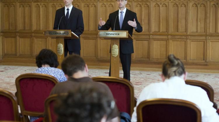 Varga: Brexit Could Slow Hungarian GDP Growth By 0.4%