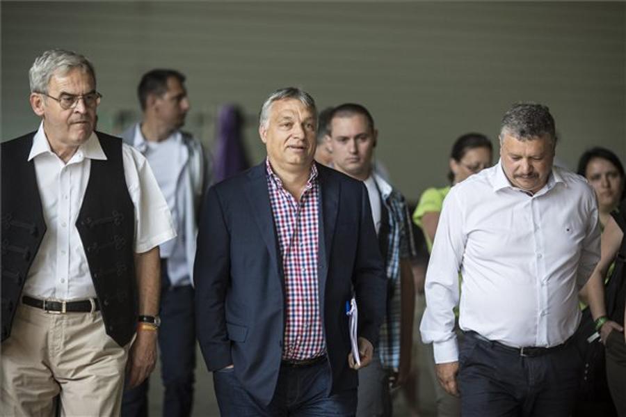 Hungarian PM Orbán: Migration Must Be Halted Completely