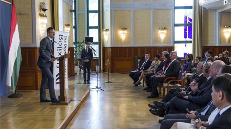 Foreign Minister Calls For End To Europe’s Migration Policy