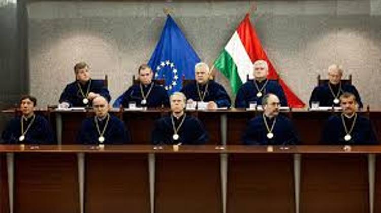 Top Court Rejects Complaints On EU Quota Referendum