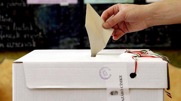 Official: Referendum Could Protect Hungary From EU Migrant Quota