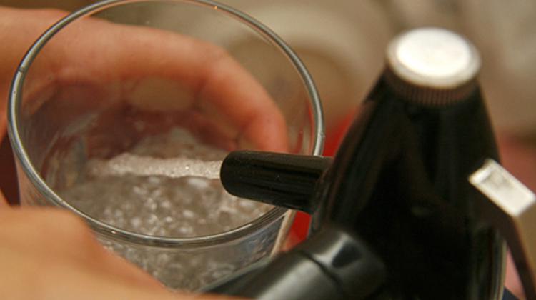Fungarian: Bubbly Water, Another Hungarian Invention