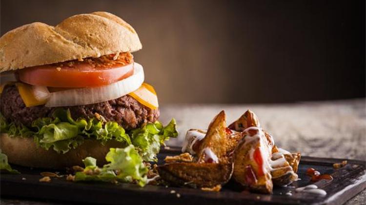 Beer, Burger, BBQ Festival, Millenáris Park, 1 - 4 September