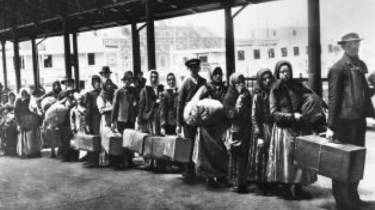 Study Shows Record Numbers Of Hungarians Going Abroad In Search Of Work