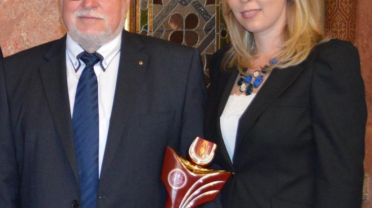 Tutti’s Drink Powder Receives Award