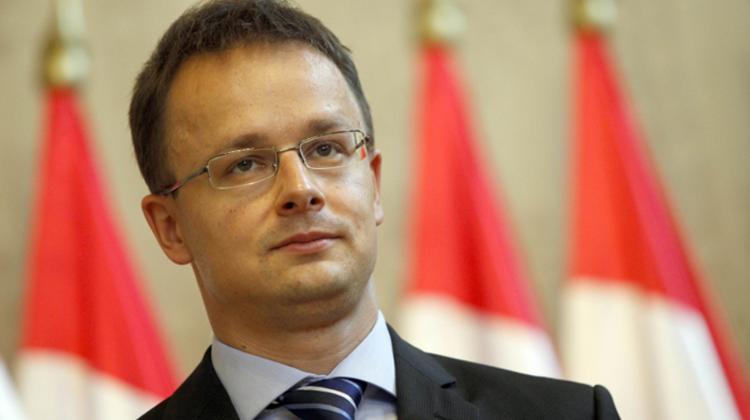 Szijjártó Hits Back At Rights Commissioner