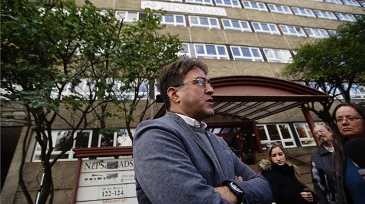 Xpat Opinion: Hungairan Daily Népszabadság Shuts Down