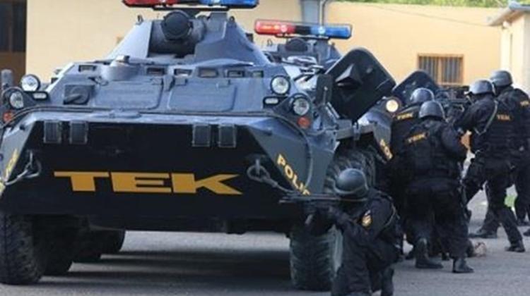 TEK Briefs Press On Investigation Concerning Terrorists In Hungary In 2015