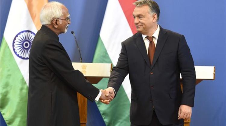 Orbán Meets Indian Leader