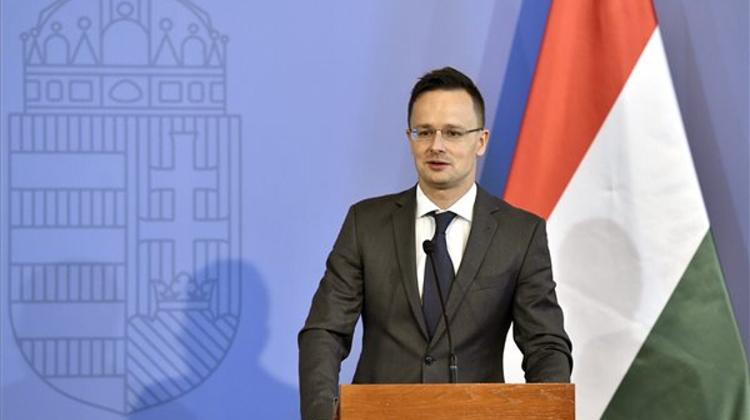 Szijjártó: EU Must Speed Up Enlargement